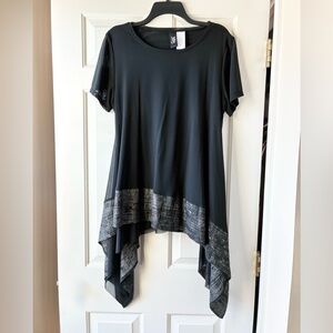 Igor Oliver Asymmetrical Mesh Tunic Top Crewneck Short Sleeve Black Size M